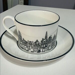 Twinnings 216 Strand Fine Bone China Black and White Tea Cup Set